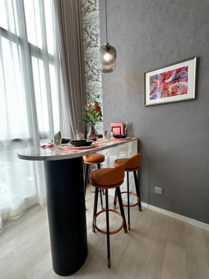 ให้เช่า โมดิซ ลอนซ์ รังสิต ชั้น 32 แบบ 1 Bedroom Vertical suite แต่งครบ น่าอยู่ จองเลย ด่วนๆ