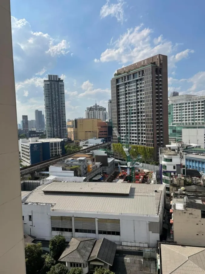 ให้เช่า คอนโด ไลฟ์ แอท สุขุมวิท 65 ห้องกว้างขวาง พื้นที่ใช้สอยคุ้ม มาแต่ตัวเข้าอยู่ได้เลย อย่าพลาด