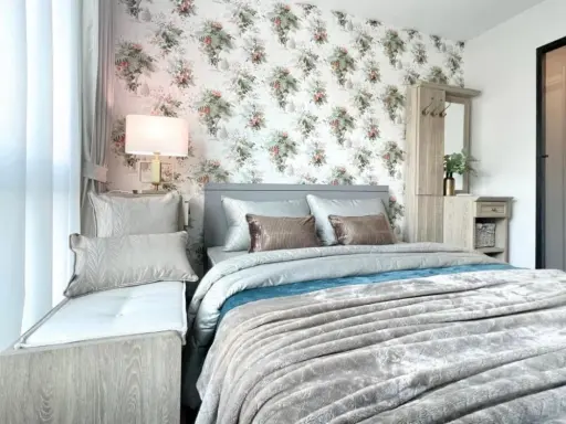 For rent: Galileo Ratchada 32 project, beautifully decorated room, with good wallpaper. I must say that you should not miss it.