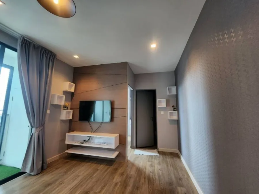ขาย ไอดีโอ โมบิ สาทร-ตากสิน 2 ห้องนอน วิวสระ เฟอร์นิเจอร์ครบครัน เครื่องใช้ไฟฟ้าพร้อมเข้าอยู่ จองเลย