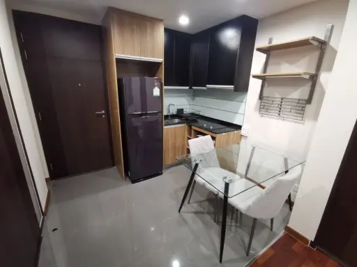 เฟอร์นิเจอร์ครบเซ็ตเข้ากันมาก แต่งห้องได้สวยเว่อร์ๆๆไปเลย images