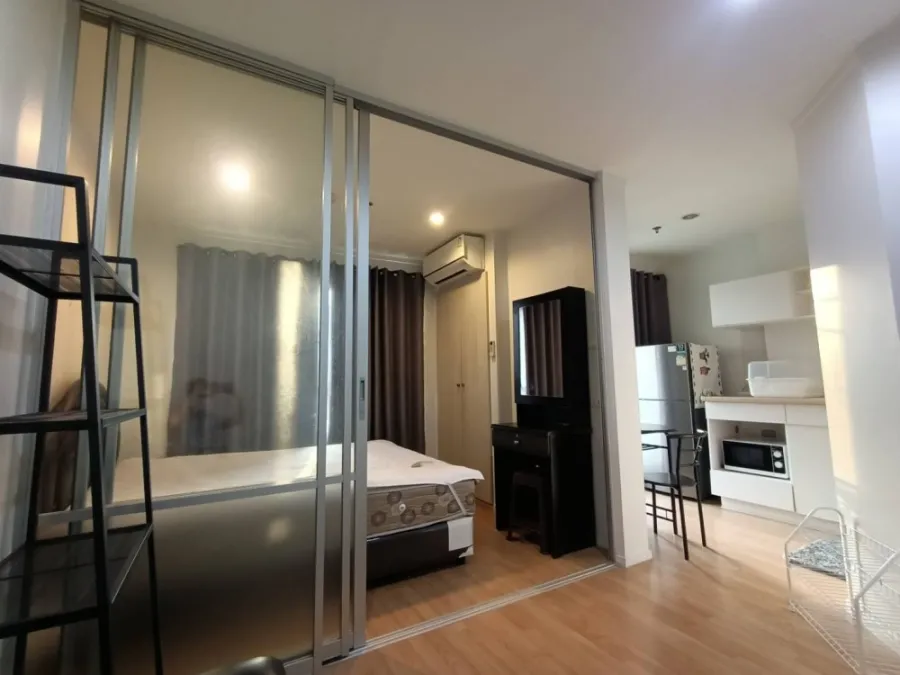 Condo for rent, Lumpini Ville Sukhumvit 77, 9th floor, separate bedrooms, with furniture, convenient travel, book now.