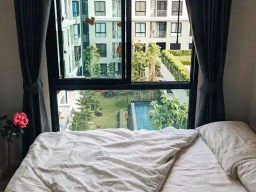 ให้เช่าห้องแต่งสวยๆ วิวสระที่Kensington พหล-เกษตร 1นอนใหญ่ 1นอนเล็ก พร้อมลากกระเป๋าเข้าอยู่ได้เลยจ้า