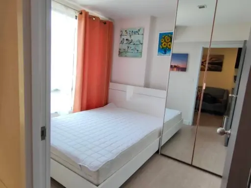 For rent Metro Luxe Riverfront Rattanathibet, furniture + complete electrical appliances There is a built-in machine. Book now.