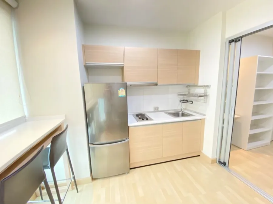Condo for rent, Rhythm Ratchada, corner room, ready to move in, convenient travel, near MRT Ratchadaphisek.