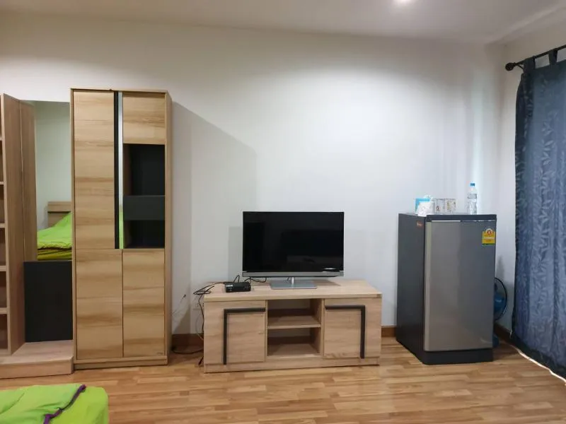 For rent, Regent home 15 Chaengwattana, new furniture, ready to move in. Drag your bag.