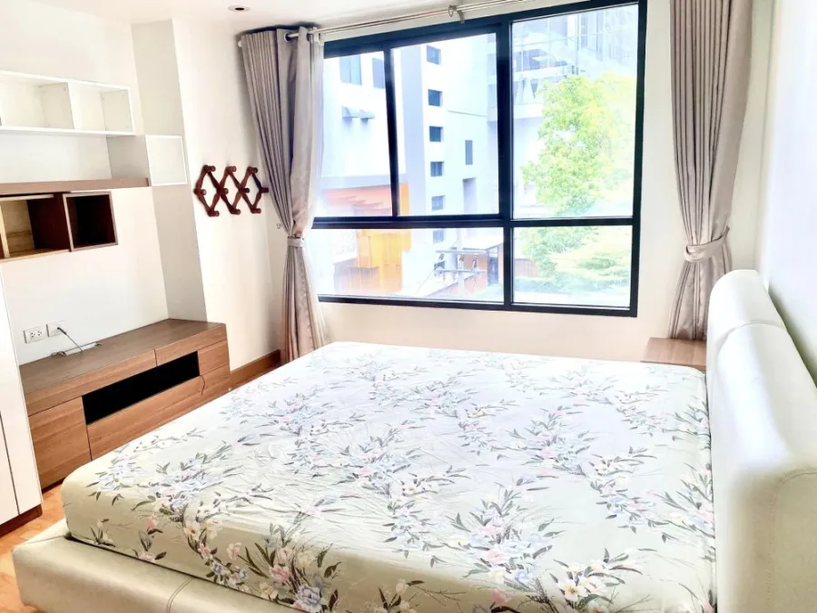 For rent: The President Sukhumvit 81, room ready to move in. Complete set of furniture Don't just look, reserve quickly.