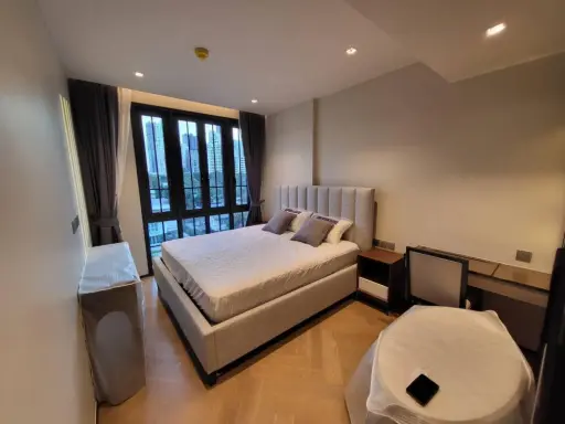 For rent, The Reserve Sukhumvit 61, beautiful room, fully furnished, ready to move in. Don't miss it.