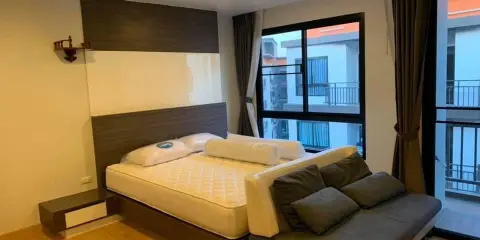ให้เช่า Living Avenue Bangsaen ห้องใกล้ลิฟท์ มาพร้อมสิ่งอำนวยความสะดวกครบครัน หิ้วกระเป่าเข้าอยู่ได้เลยจ้า