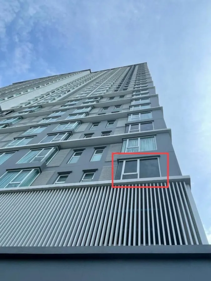 Condo for sale, De Lapis Charan 81, next to BTS, ready to move in, good location, new room, hurry to reserve before it's gone!