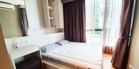 ให้เช่า คอนโด The Lumpini 24 ชั้น 5 พร้อมเฟอร์นิเจอร์ Buit-in สุดปัง มาแต่ตัวเข้าอยู่ได้เลยจร้าา