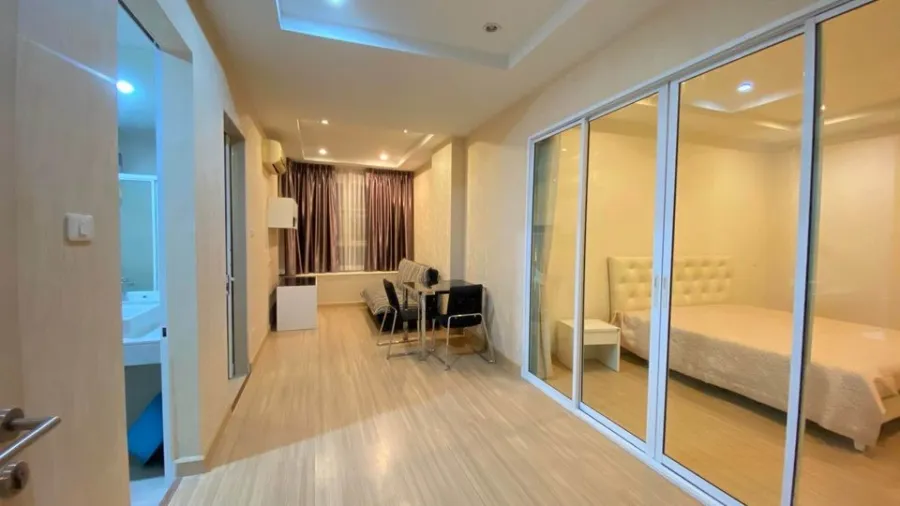 ขาย Happy Condo Ladprao 101 ชั้น 4 ห้องกว้าง ตกแต่งเรียบง่าย น่าอยู่ มาแต่ตัวเข้าอยู่ได้เลย
