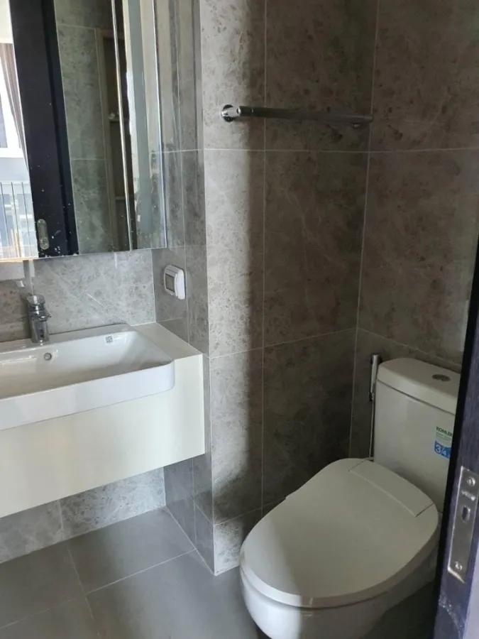 Condo for rent, Noble Around Aree, complete facilities Travel comfortably, book now.