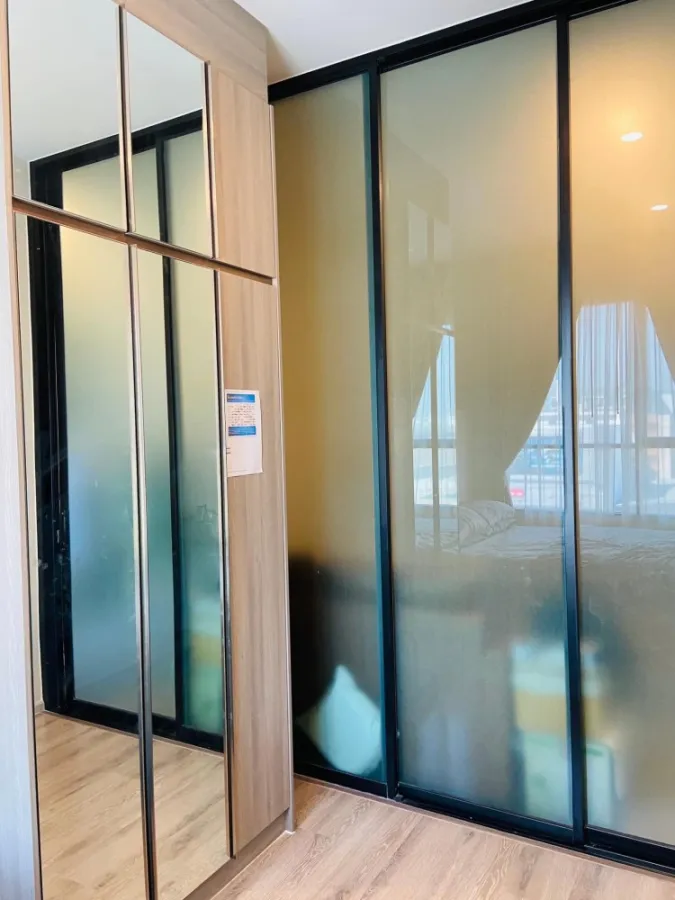 Knightsbridge Collage Ramkhamhaeng for sale, corner room, private, fountain garden view, north direction, nice and cool breeze, can't reserve now.