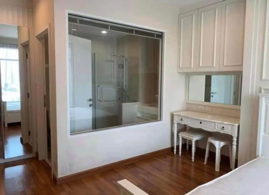 ให้เช่า คอนโด ไอวี่ ปิ่นเกล้า Furniture built-in ทั้งหมด ครัวเป็นสัดส่วนชัดเจน รีบมาจับจองเลยจ้า