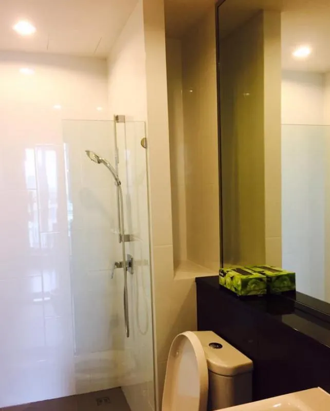 express!! Condo for rent, The Gallery Bearing, near BTS, convenient transportation, fully furnished, ready to move in, can't miss !!