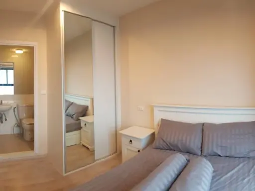 For rent, Plum Condo, Central Station, Phase 2, beautiful room, fully furnished, don't wait.