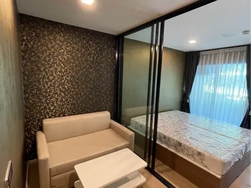 ปล่อยเช่า เคฟ ทาวน์ ชิฟท์ วิวสระ ห้องแต่งผนังเรียบง่าย เฟอร์นิเจอร์อย่างดี เครื่องใช้ไฟฟ้าครบ จองเลย images