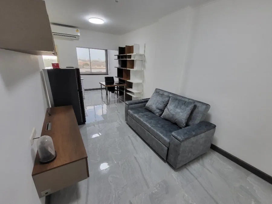Condo for sale, City Home Ratchada-Pinklao. (Charansanitwong 95/1) Top floor, newly decorated, ready to move in, don't wait!