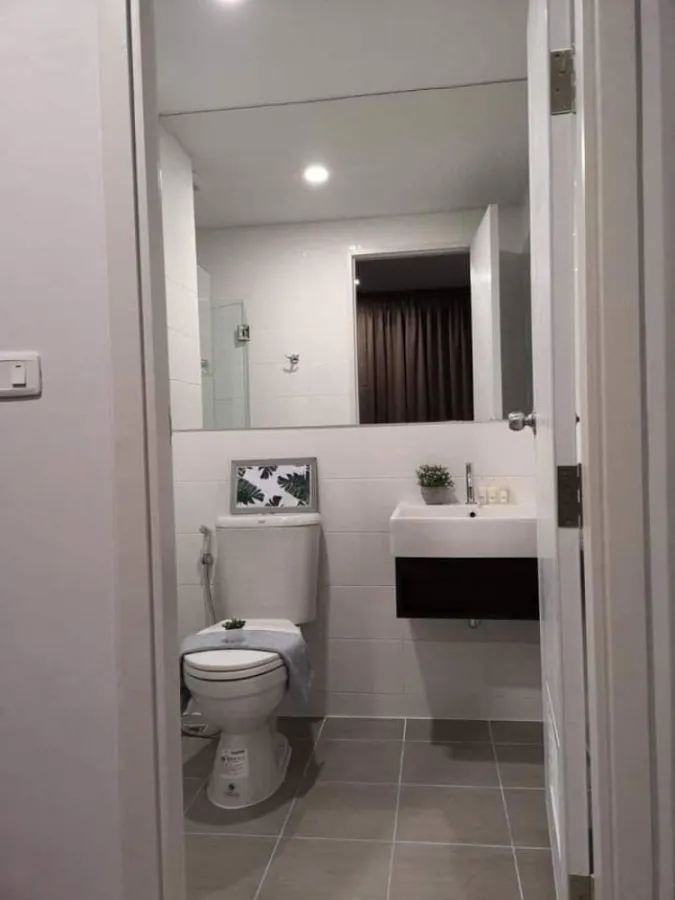 Condo for rent, Knightsbridge Collage Ramkhamhaeng, high floor room, clear view, fully furnished, ready to move in. Don't miss it!!
