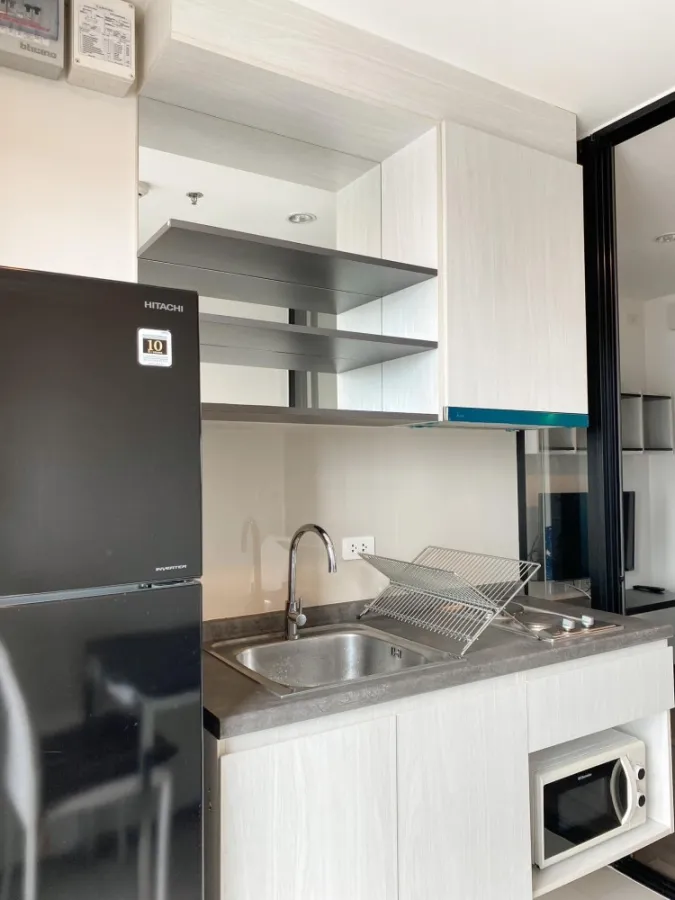 ให้เช่า The Base Park West Sukhumvit 77 ชั้นสูง ห้องตกแต่งครบ เตียงนอนนอนสบาย รีบจองด่วนๆ