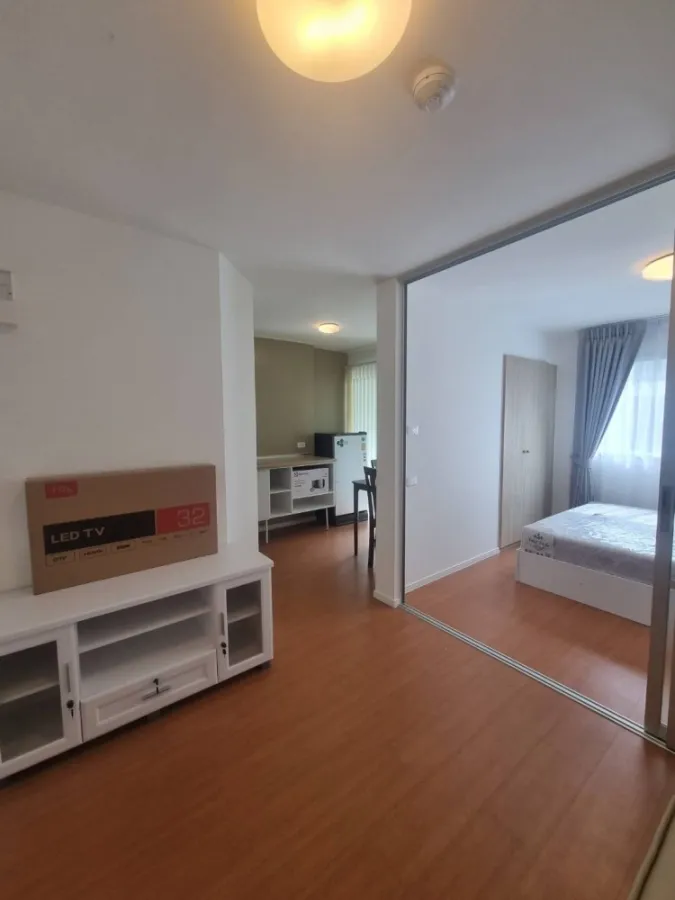 Condo for rent, Lumpini Township Rangsit Klong 1, fully furnished. The room is ready, don't miss it, hurry up!!