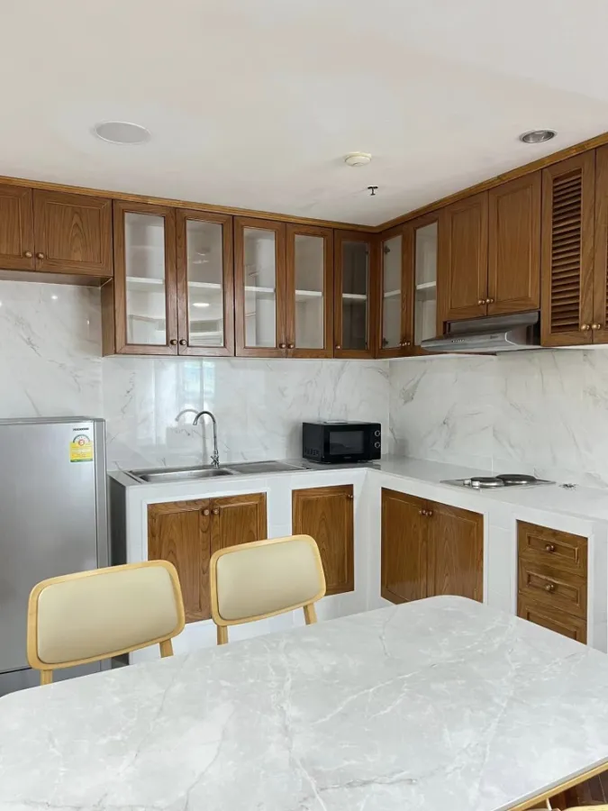 Rent out very urgently. Ready to move in Condo Radio Complex You can raise pets. It's all here. Hurry and reserve now. Don't wait.