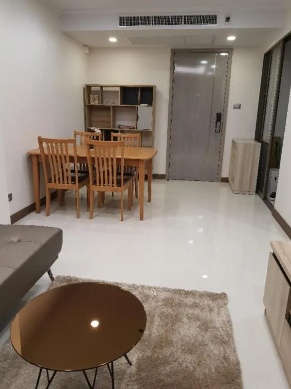 Urgent for rent !! Supalai Oriental Sukhumvit 39 Condo, prime location, convenient to travel by train Responding to all lifestyles, book now !!