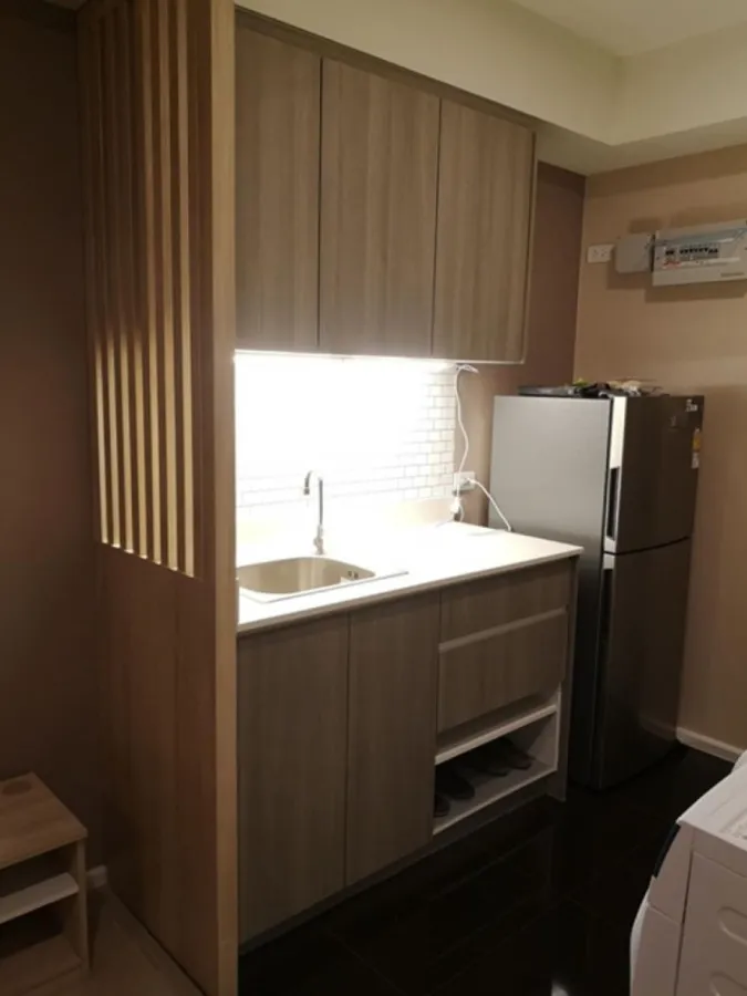Urgent for rent!! Condo A Space Mega, 34th floor, swimming pool view. Fully furnished Ready to move in, hurry and reserve now!!