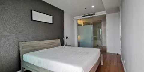 ให้เช่า คอนโด Hive Taksin ห้องสวย แต่งสไตล์เรียบง่าย พร้อมเก็บกระเป๋าเข้ามาเช่าได้เลย อย่ารอช้า