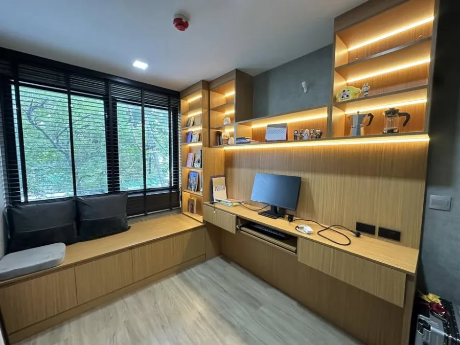 For sale, for rent, Atmoz Lat Phrao 71, 1 Bedroom Plus room with beautiful built-in furniture. Interested, book now.