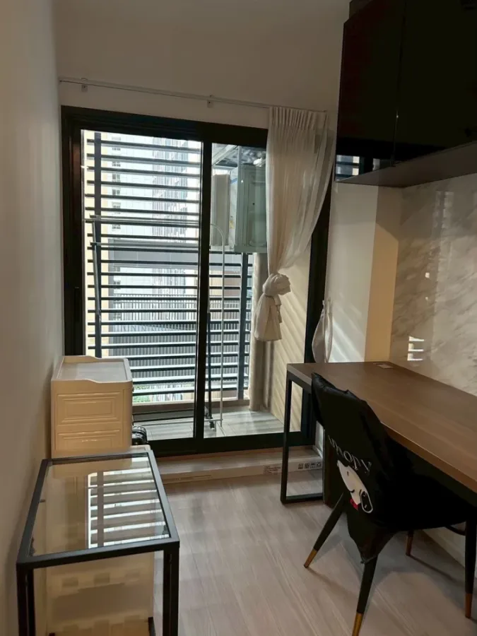 For sale/rent: Denim Condo, Chatuchak. Warm and inviting atmosphere. Buy/Reserve now!!