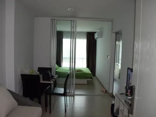 Sell, rent, The Kith plus Sukhumvit 113, fully furnished. Comes with electrical appliances. Affordable price. Book now.