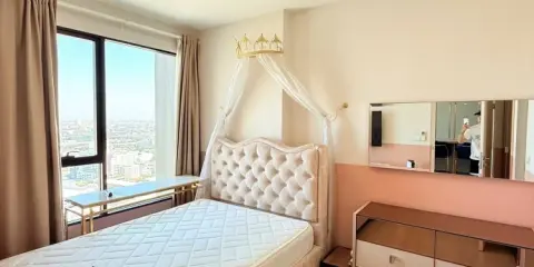 ให้เช่า The Niche Pride Thonglor–Phetchaburi ห้องอยู่ชั้นสูงมาก เฟอร์นิเจอร์บิวท์อินครบครัน เครื่องใช้ไฟฟ้าครบชุด พร้อมเข้าอยู่