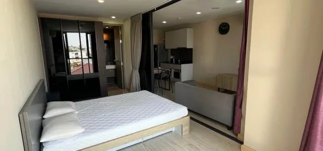 Sale Rent The L15 condo ระเบียงทิศเหนือ ฮวงจุ้ยดีมาก เฟอร์ครบ ตู้เสื้อผ้า Buit-In ใบใหญ่ รีบจองด่วนๆ images