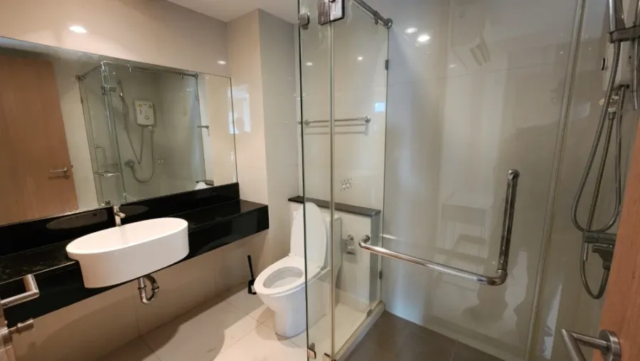 For rent!! Condo A Space Sukhumvit 77, 8th floor, Building G, fully furnished, ready to move in, don't miss it!!