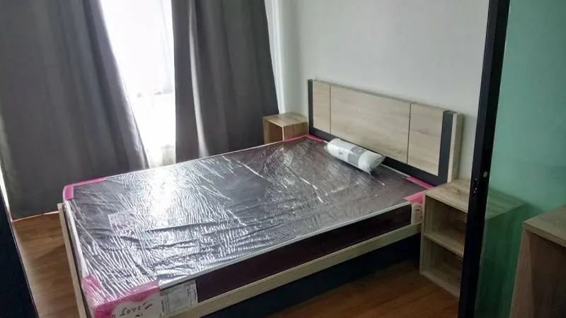 ให้เช่าคอนโด รีเจ้นท์ โฮม 18 ห้องกั้นเป็นสัดส่วน ชั้น 12 วิวเมือง แจ่มๆ ราคานี้รีบจองด่วนๆเลยจ้า