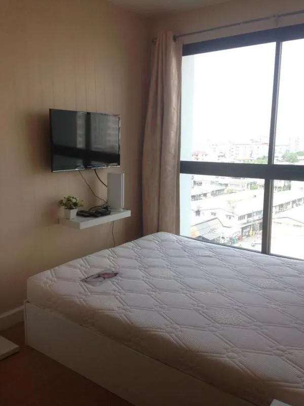 ห้องที่2นับจากห้องมุม เงียบสงบไม่มีคนเดินพลุกพล่าน เดินทางสะดวกใกล้ MRT Condo Metro Sky รัชดา มาจ้า!