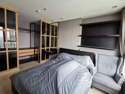 For rent, Casa Condo Bangyai, high floor, clear view, super good weather, Buit-In dressing room, super bang, can't book anymore, urgent