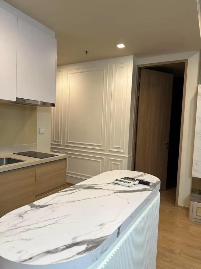 Sell, rent!! Noble Around Sukhumvit 33 condo, elegantly decorated room Complete facilities. Hurry up to reserve!!