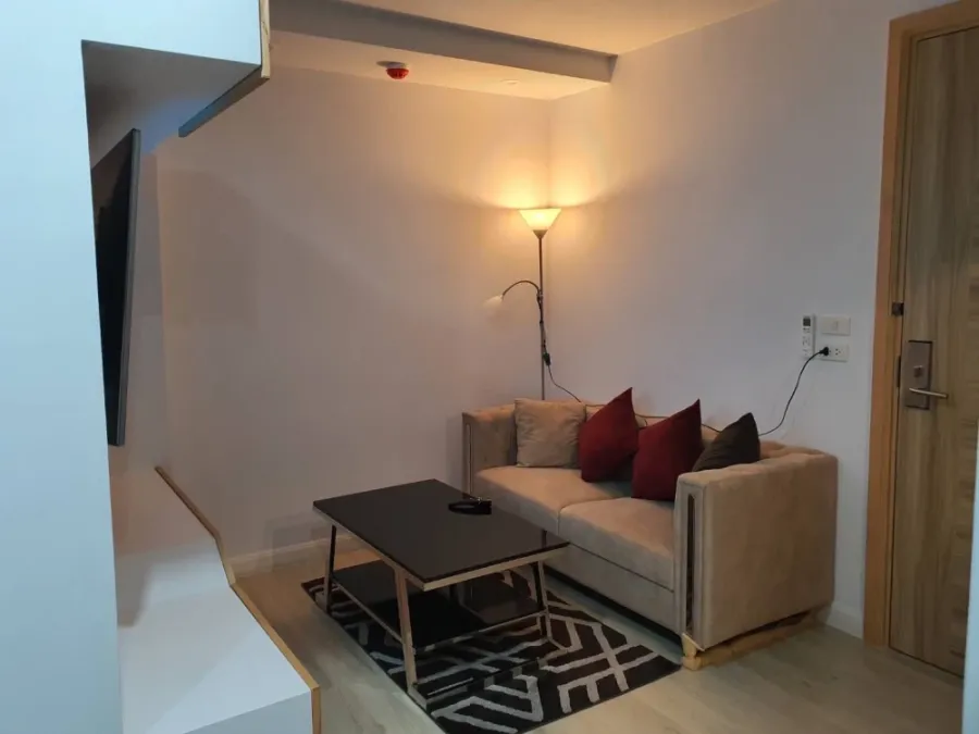 For rent V condo salaya ห้องมุมมีความเป็นส่วนตัว สะดวกครบจบที่นี่ มาจองได้แล้ววันนี้