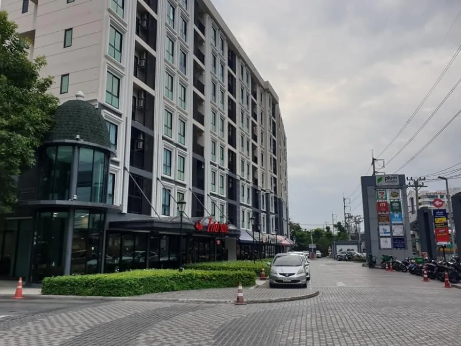 For sale: Plum Condo Chaengwattana Station, bright and comfortable room, partitioned, fully furnished, hurry and reserve to be the owner.