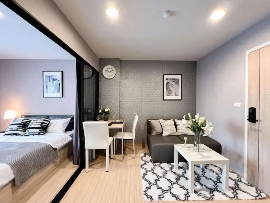 For sale or rent: The Excel Khukhot, Building B, 4th floor. Pool view, shaded room (no direct sunlight), beautifully decorated. Book now before it's t