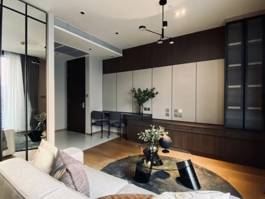 ขาย ให้เช่า!! คอนโด บีทนิค สุขุมวิท 32 ชั้น 15 ห้องกว้าง ตกแต่งสวย เฟอร์นิเจอร์ Buit-In ห้ามพลาด!!