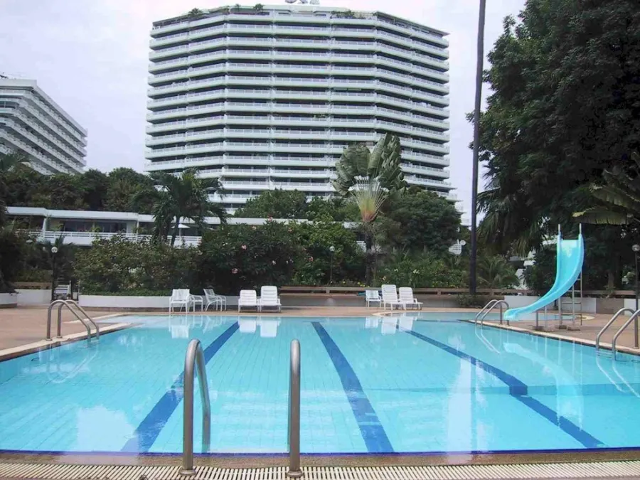 ให้เช่า Grand Condotel ชั้น 21 วิวสระว่ายน้ำ บรรยากาศดีสุดๆ เฟอร์นิเจอร์ครบชุด พลาดไม่ได้แล้ว