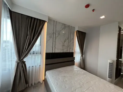 ขายด่วน!! คอนโด ไลฟ์ สาทร - เซียร์ร่า ห้องสวย บิ้วอินแนว Luxury- Modern สวยมาก พร้อมอยู่ จองเลย!! images
