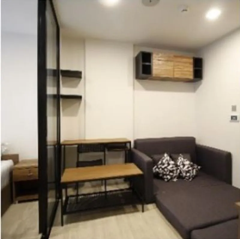 Kave Condo is located opposite. Bangkok University with 4 year contract Building C, 2nd floor Room s