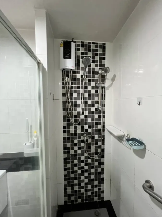 Condo for rent: Regent Home 20 Prachachuen 16, corner room with privacy, 5th floor, open view to the east, hurry and reserve now!