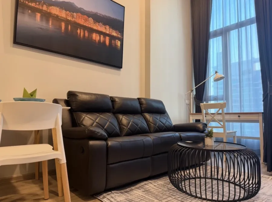 Urgent Sale/rent!! Culture Thonglor, 28th Floor, Beautiful Unit, Super Affordable, Don't Miss!!
