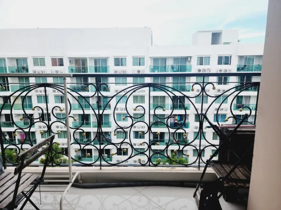 ขาย ให้เช่า Paradise Park Jomtien Resort 1 ห้องนอน 1 ห้องน้ำ ห้องกว้าง เห็นวิวตึกและสระน้ำ ห้ามพลาด